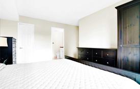 5 dormitorio piso en Scarborough, Canadá. C$815 000