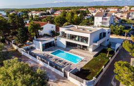 5 dormitorio villa 400 m² en Zadar, Croacia. 2 500 000 €