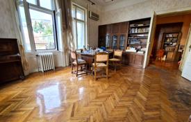 4 dormitorio piso 198 m² en Opatija, Croacia. 550 000 €