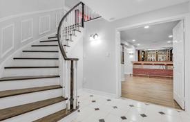 4 dormitorio casa de pueblo en Scarborough, Canadá. C$2 630 000