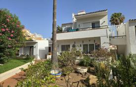 2 dormitorio chalet 72 m² en Playa de las Americas, España. 430 000 €