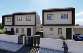 4 dormitorio chalet en Larnaca, Chipre. 370 000 €