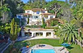 Villa – Cannes, Costa Azul, Francia. 10 200 €  por semana