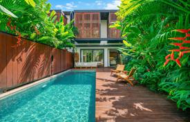3 dormitorio villa 210 m² en Batu Bolong Beach, Indonesia. $400 000