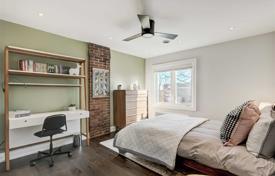 9 dormitorio casa de pueblo en Scarborough, Canadá. C$2 375 000