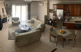 3 dormitorio casa de pueblo 180 m² en Kallithea, Grecia. 380 000 €