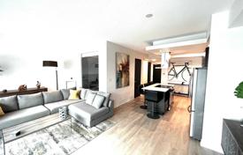 2 dormitorio piso en Etobicoke, Canadá. C$900 000