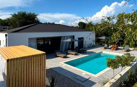4 dormitorio casa de pueblo 148 m² en Labin, Croacia. 895 000 €