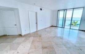2-dormitorio apartamentos en condominio 103 m² en Miami, Estados Unidos. $595 000