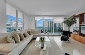 Condominio – South Ocean Drive, Hollywood, Florida,  Estados Unidos. $590 000