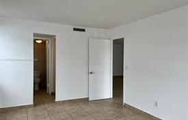 1-dormitorio apartamentos en condominio 66 m² en Miami Beach, Estados Unidos. $480 000