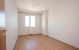 4 dormitorio piso 192 m² en Başakşehir, Turquía. $388 000