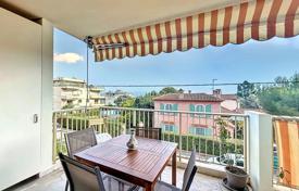 3 dormitorio piso en Antibes, Francia. 545 000 €