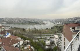 Piso – Beyoğlu, Istanbul, Turquía. $150 000