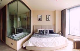 1-dormitorio apartamentos en condominio en Watthana, Tailandia. $345 000