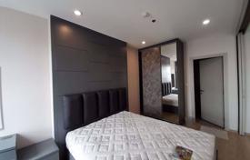 1-dormitorio apartamentos en condominio en Bang Rak, Tailandia. $213 000