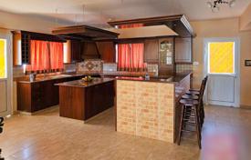 4 dormitorio villa 252 m² en Larnaca, Chipre. 490 000 €
