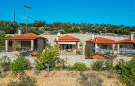 4 dormitorio casa de pueblo 140 m² en Peloponeso, Grecia. 340 000 €