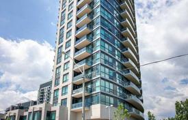 2 dormitorio piso en East York, Canadá. C$908 000