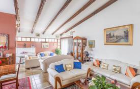 2 dormitorio piso 152 m² en Atenas, Grecia. 450 000 €