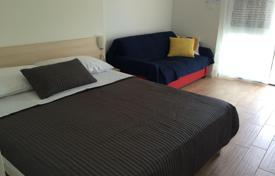 16 dormitorio casa de pueblo 420 m² en Rab, Croacia. 1 390 000 €