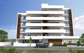 3 dormitorio piso 172 m² en Strovolos, Chipre. 480 000 €