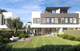 3 dormitorio villa 180 m² en Estepona, España. 850 000 €