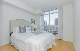 5 dormitorio piso en North York, Canadá. C$926 000