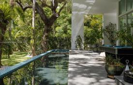 5 dormitorio casa de pueblo 522 m² en Miami, Estados Unidos. $8 000 000