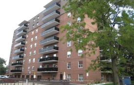 6 dormitorio piso en Scarborough, Canadá. C$697 000