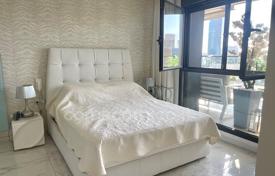 4 dormitorio piso 135 m² en Tel Aviv, Israel. $3 414 000