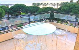 4 dormitorio piso en Cannes, Francia. 6 500 €  por semana