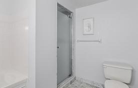 3 dormitorio piso en Etobicoke, Canadá. C$736 000