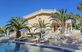 5 dormitorio villa 350 m² en Pallini, Grecia. 4 000 000 €