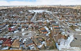 12 dormitorio casa de pueblo en Etobicoke, Canadá. C$1 775 000