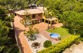 Villa – Tarragona, Cataluña, España. $7 100  por semana