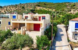 4 dormitorio adosado 200 m² en Peloponeso, Grecia. 250 000 €