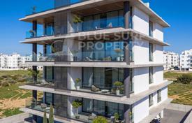 3 dormitorio piso en Livadia, Chipre. 365 000 €