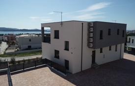 6 dormitorio casa de pueblo 169 m² en Vodice, Croacia. 495 000 €