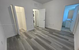 3 dormitorio casa de pueblo 123 m² en North Miami Beach, Estados Unidos. $495 000