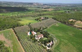 11 dormitorio villa 620 m² en Siena, Italia. 2 900 000 €