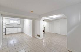 14 dormitorio casa de pueblo en Etobicoke, Canadá. C$1 590 000