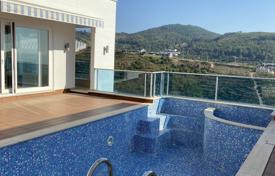 3 dormitorio villa 220 m² en Kargicak, Turquía. $597 000