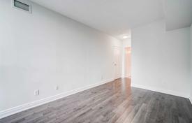 2 dormitorio piso en Yonge Street, Canadá. C$1 029 000