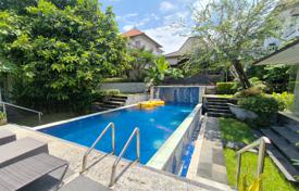 4 dormitorio villa 420 m² en Canggu, Indonesia. $646 000