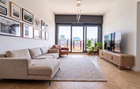2 dormitorio piso 50 m² en Tel Aviv, Israel. $959 000