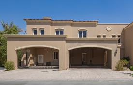 2 dormitorio villa 176 m² en Dubai, EAU. $764 000