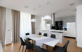 20 dormitorio casa de pueblo 750 m² en Ičići, Croacia. Price on request