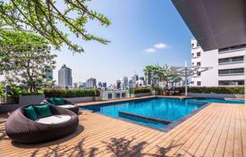 3-dormitorio apartamentos en condominio en Watthana, Tailandia. $2 700  por semana