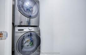 11 dormitorio casa de pueblo en Etobicoke, Canadá. C$1 812 000